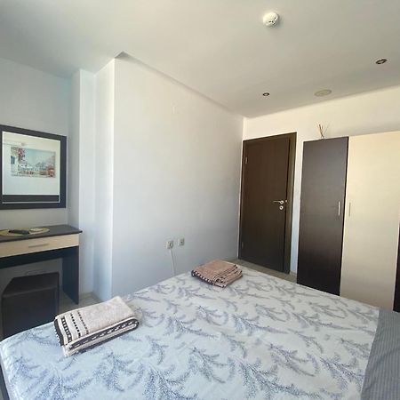 נסבר Paradiso 'В' 207 Two Bedroom Apartment מראה חיצוני תמונה